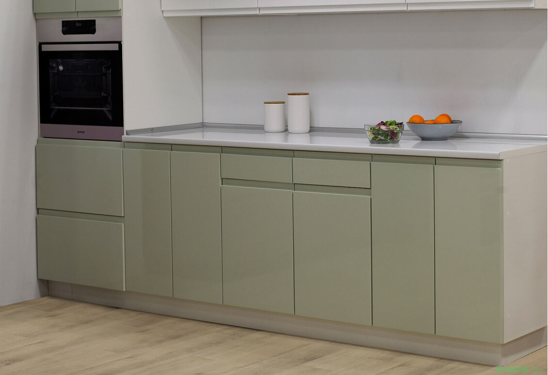 Obrázek 2 - Sada 2.6 Interno Gloss