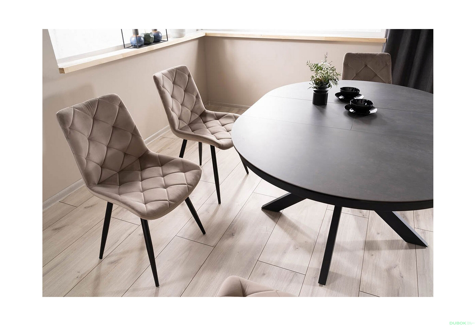 Obrázek 7 - Židle Ralph Velvet tmavě béžový Bluvel 40, kov černá matná