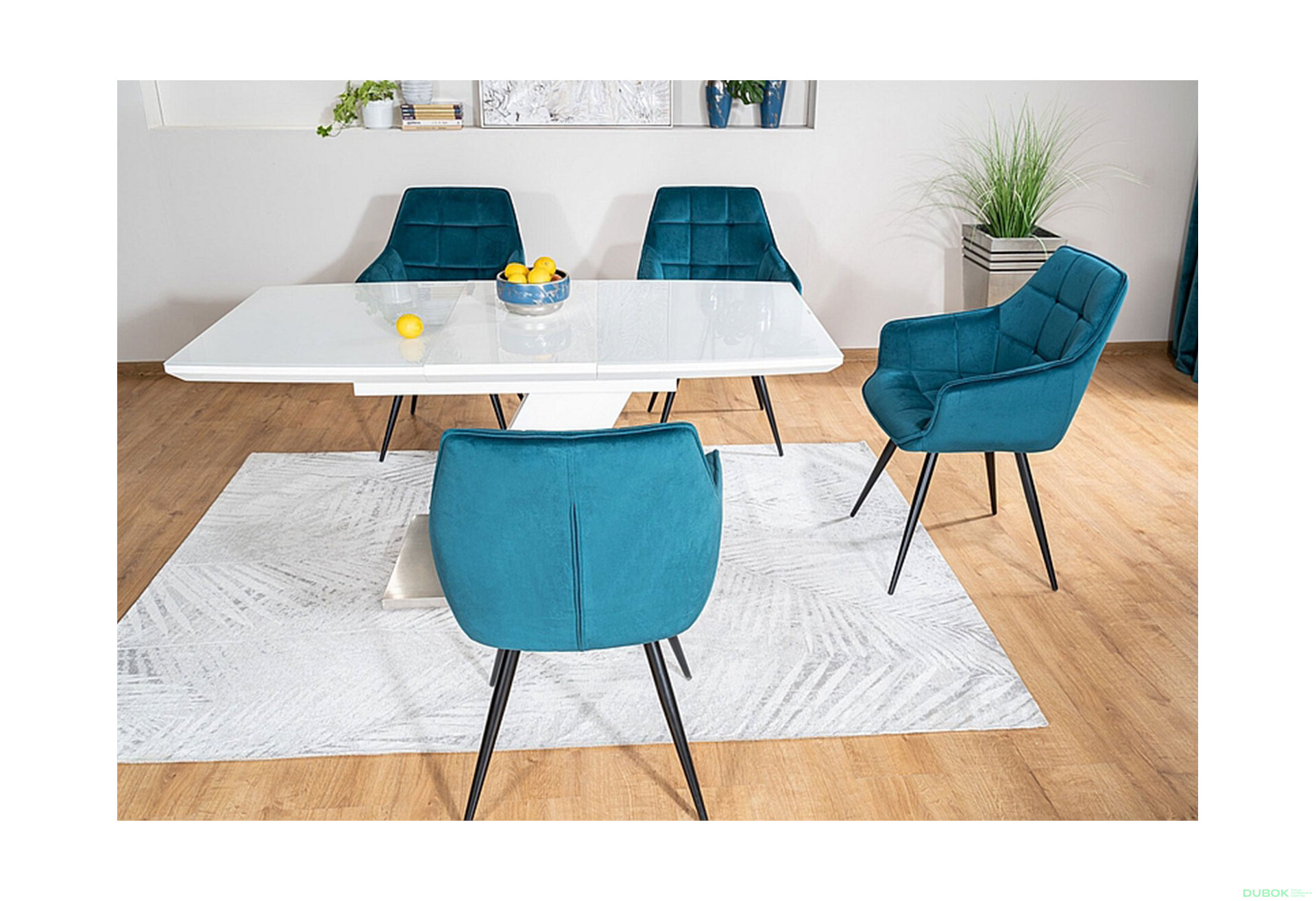 Obrázek 7 - Židle Lilia Velvet tyrkysový Bluvel 85, kov černá matná