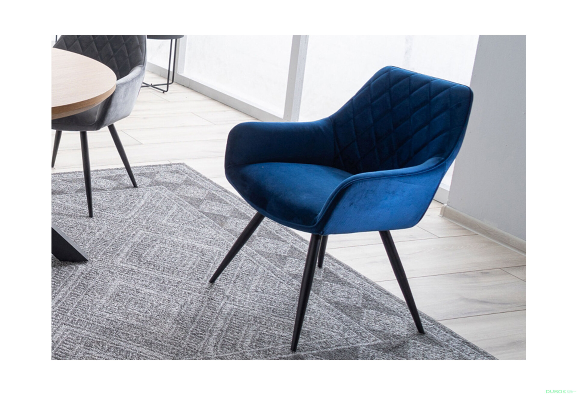 Obrázek 5 - Židle Linea Velvet tmavě modrá Bluvel 86, kov černá matná